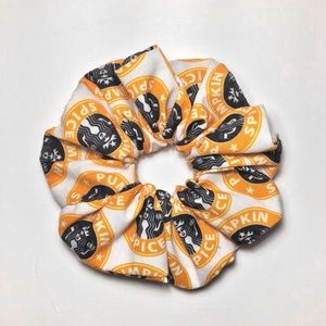 Starbucks pumpkin spice PSL scrunchie
